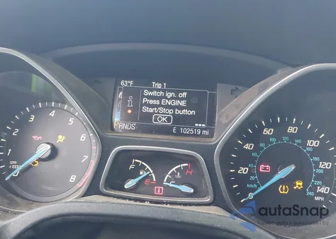 2014 Ford Focus Titanium z USA, uszkodzony, nr VIN 1FADP3N26EL152630